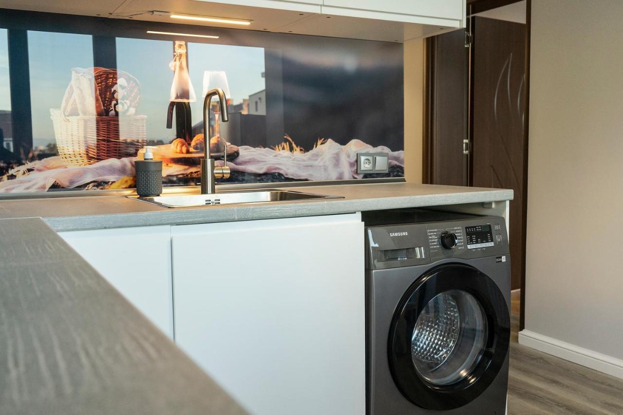 Jasmine Central Apartment Sofia Buitenkant foto